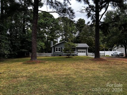 320 Chuckwood Road sold home in Holiday Harbor, Mooresville, NC