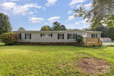 4728 Irish Potato Road sold home in Spud Valley, Kannapolis, NC