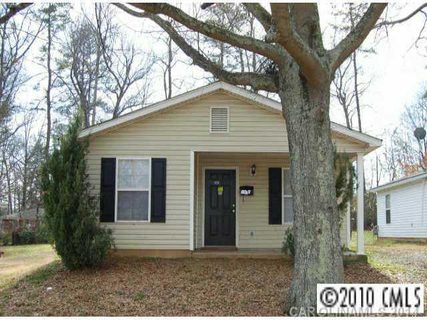 1636 Finchley Drive