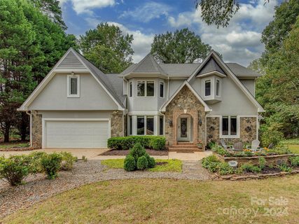 589 Stowe Road sold home in Pinsto Forest, Belmont, NC