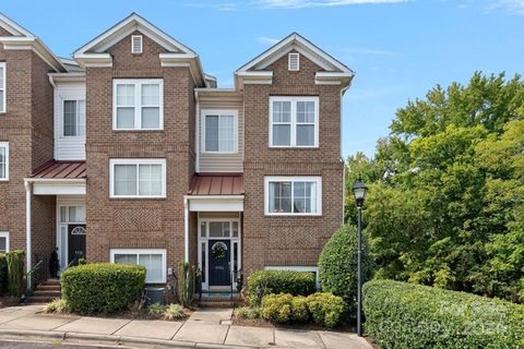 9506 Dunbrody Lane sold townhome in Village Manor at Ayrsley, Charlotte, NC