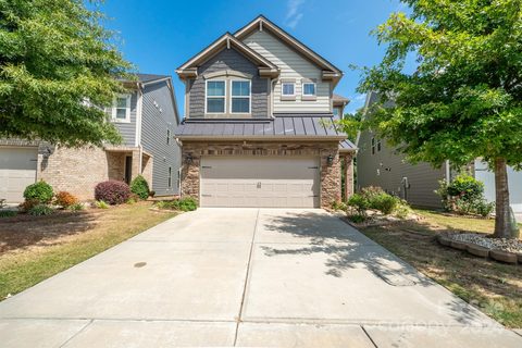 11711 Clems Branch Drive sold home in Parkside, Charlotte, NC