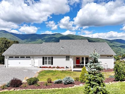 605 Red Bank Road sold home in Butler Hills, Waynesville, NC