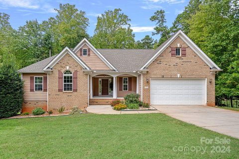 3705 Burton Street sold home in Dockside, Sherrills Ford, NC