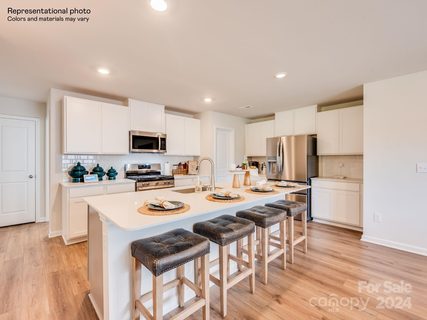 13228 Hampton Bay Lane sold home in The Retreat at Cameron Commons, Charlotte, NC