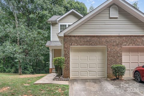 1201 Maple Shade Lane