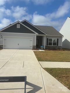 1424 Nia Road