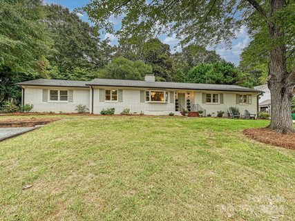 5913 Sharon View Road sold home in River Oaks, Charlotte, NC