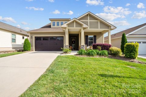 4807 Looking Glass Trail