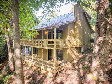 85 Susan Drive sold home in Woodlands Village, Maggie Valley, NC