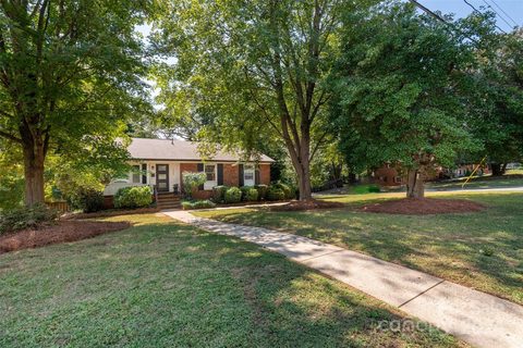 1700 Starbrook Drive