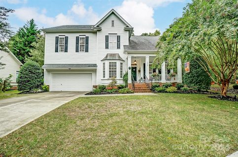 1229 Whitetail Drive sold home in Hunters Run, Tega Cay, SC