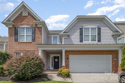 1271 Middlecrest Drive sold home in Skybrook North Villages, Concord, NC