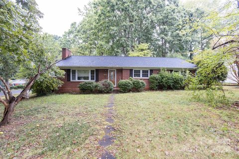 2600 Club Drive sold home in Thomas Acres, Gastonia, NC