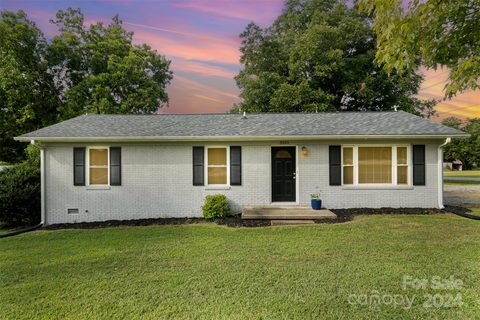 3551 Rock Hill Church Road sold home in Crestview, Concord, NC