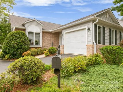 94 Laurel Ridge Place