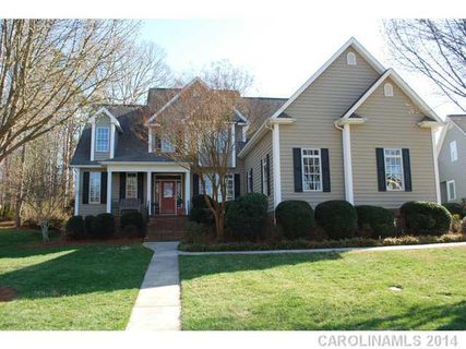 940 Lake Club Drive