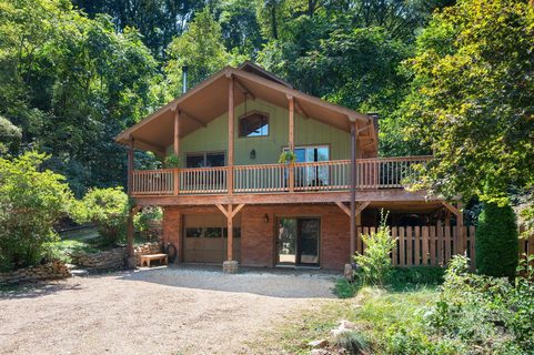54 Mills Place sold home in Town And Country Estates, Asheville, NC