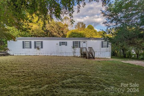 160 Flake Road sold home in Bethel Park, Harmony, NC