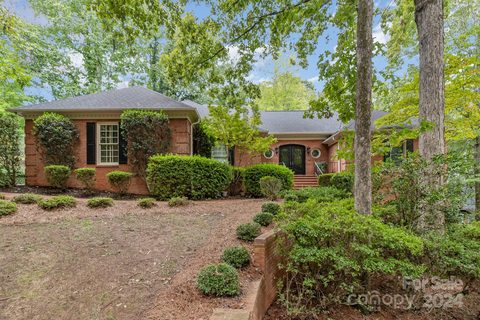 301 Mayworth Way