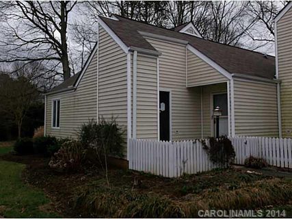 429 Eastwood Drive 1605