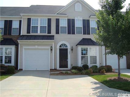547 Pate Drive 136 sold home in Fairway Townhouses, Fort Mill, SC