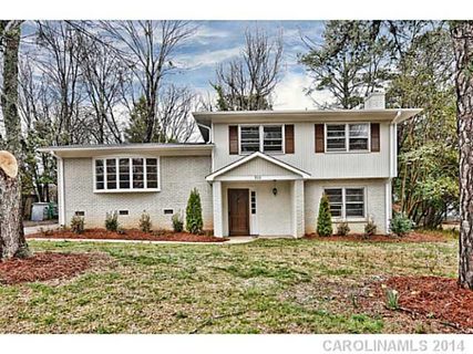 922 Lynbrook Drive sold home in Queens Grant, Charlotte, NC
