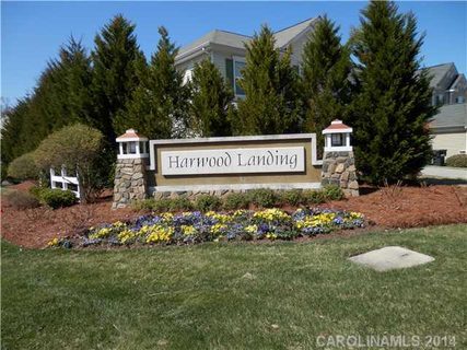 2221 Dave Thomas Lane