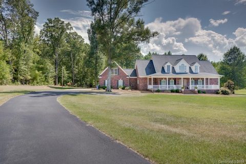 7211 Nesbit Road