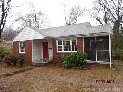 2424 Kingsbury Drive sold home in Walnut Hills, Charlotte, NC