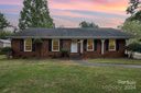 6638 Lancer Drive sold home in Charlotte, SC