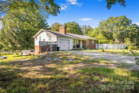 140 Steep Lane sold home in Bellwood, Statesville, NC