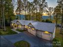 948 Eagles Court sold home in Hendersonville, SC