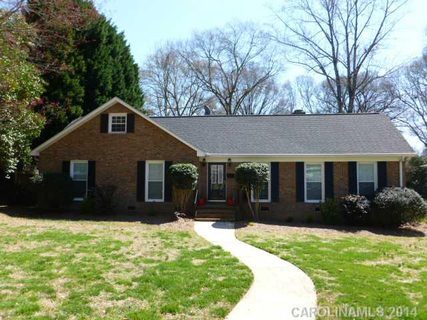2900 Arundel Drive sold home in Picardy, Charlotte, NC