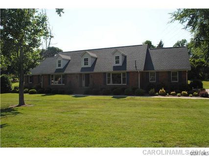 Previously sold for $359,500