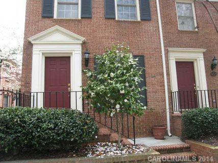 520 N Poplar Street I sold condo in Hackberry Court, Charlotte, NC