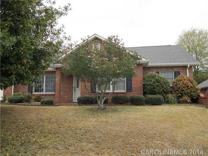 1910 Connemara Court