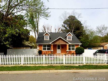 1129 Farrior Drive sold home in Green Meadows, Charlotte, NC