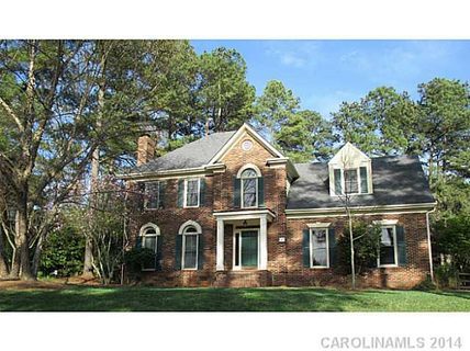 102 High Sail Court