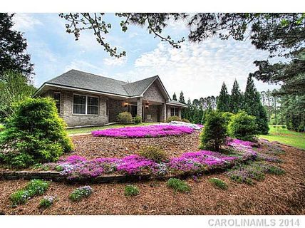 1314 S Paraham Road sold home in Campbell Crossing, York, SC