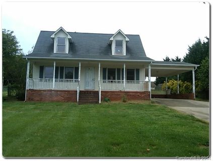 113 Pilots Ridge Drive sold home in Pilots Ridge, Bessemer City, NC