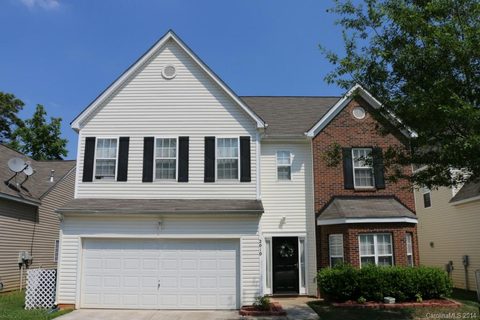 2010 Aberglen Drive sold home in Spring Woods, Charlotte, NC
