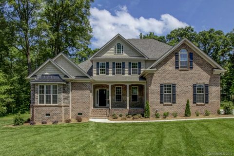 2740 Smith Field Drive 9