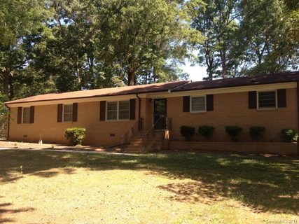 610 Hillsdale Drive