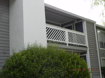 7438 Ashfield Court