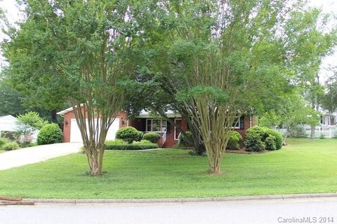 889 Wendover Road