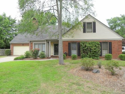 7544 Yellow Pine Court