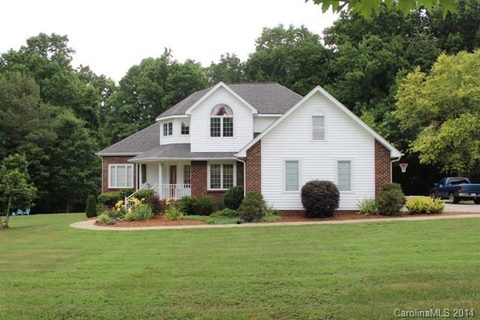 118 Oak Point Drive