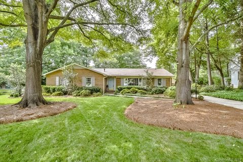 1205 Hollow Tree Court