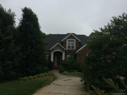 9832 Arlington Oaks Drive sold home in Arlington Oaks, Charlotte, NC